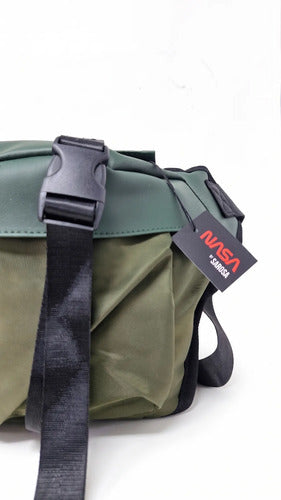 Cangurera NASA Verde Militar